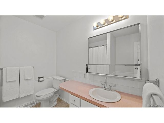212 Burgess Dr, Castle Rock, CO 80104