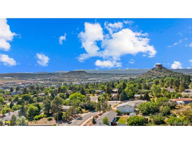 212 Burgess Dr, Castle Rock, CO 80104
