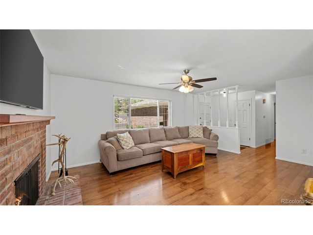 212 Burgess Dr, Castle Rock, CO 80104
