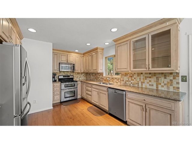212 Burgess Dr, Castle Rock, CO 80104