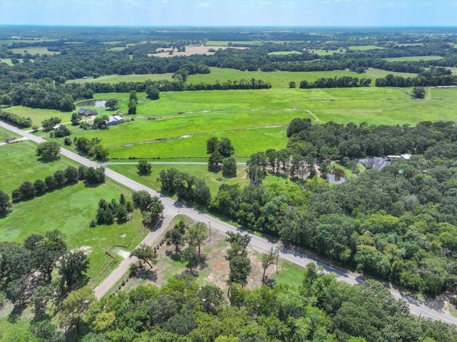 11885 FM 859, Wills Point, TX 75169