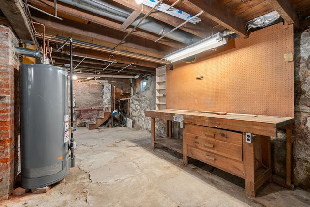 71 Williams St, Malden, MA 02148
