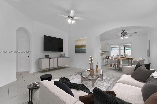 13246 SW 276th Ln, Homestead, FL 33032