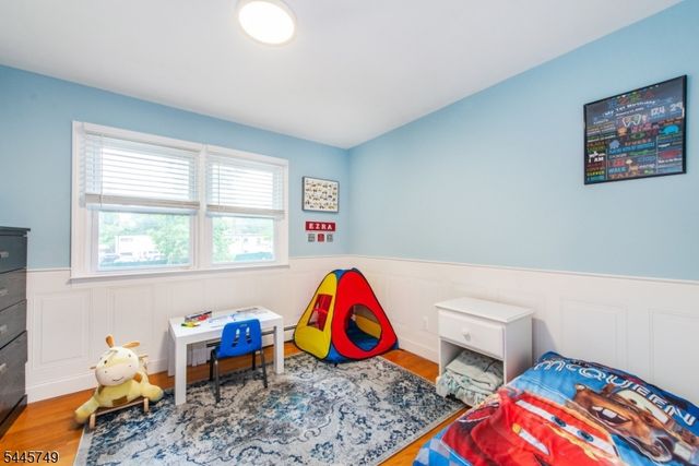 33 Van Buren Ave, Westwood Boro, NJ 07675