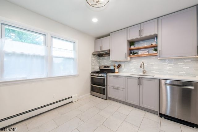 33 Van Buren Ave, Westwood Boro, NJ 07675