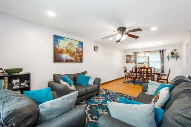 33 Van Buren Ave, Westwood Boro, NJ 07675