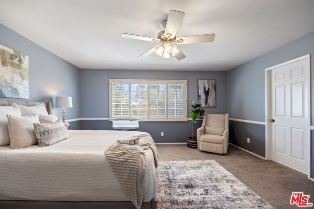 18135 Burbank Boulevard 6, Tarzana (los Angeles), CA 91356