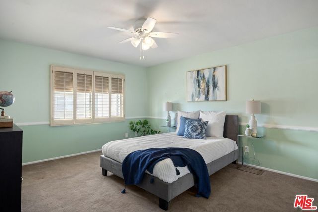 18135 Burbank Boulevard 6, Tarzana (los Angeles), CA 91356