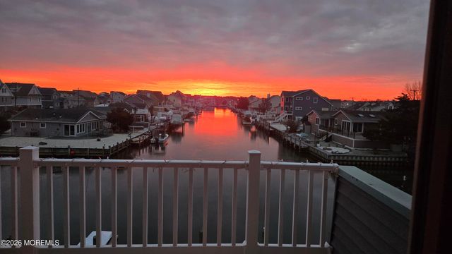 1847 Monitor Drive, Toms River, NJ 08753