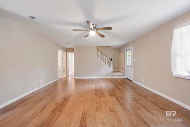 16130 Pine Grove Rd Ext E, Bay Minette, AL 36507