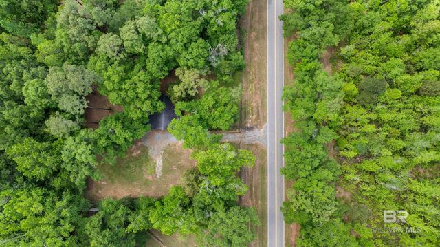 16130 Pine Grove Rd Ext E, Bay Minette, AL 36507