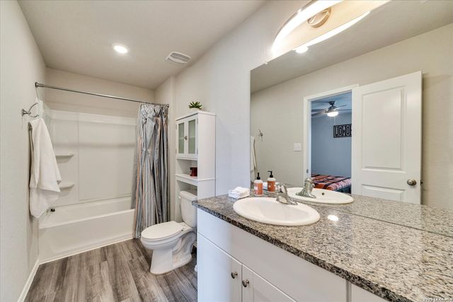 31663 Etched Ct, Bulverde, TX 78163