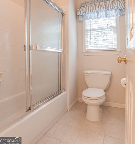 110 Sutton Court, Tyrone, GA 30290