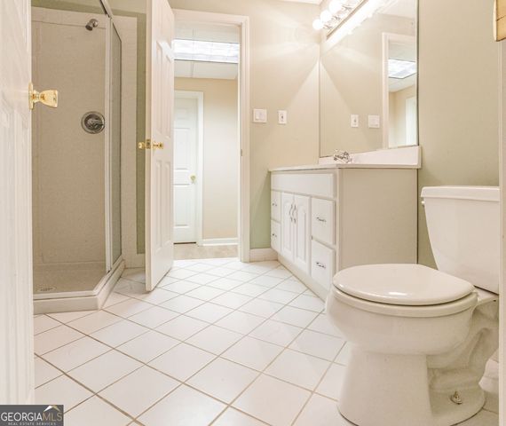 110 Sutton Court, Tyrone, GA 30290