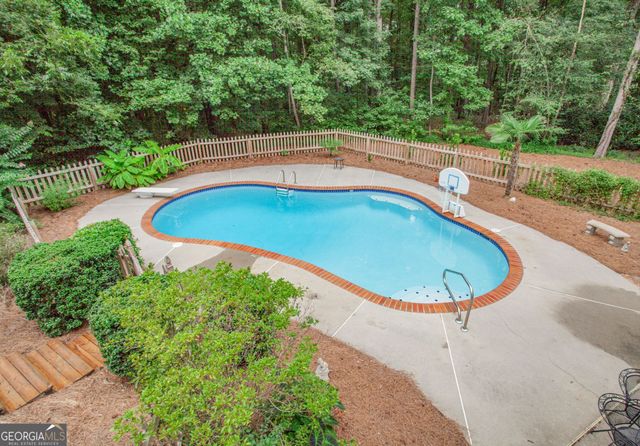 110 Sutton Court, Tyrone, GA 30290