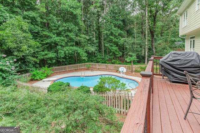 110 Sutton Court, Tyrone, GA 30290