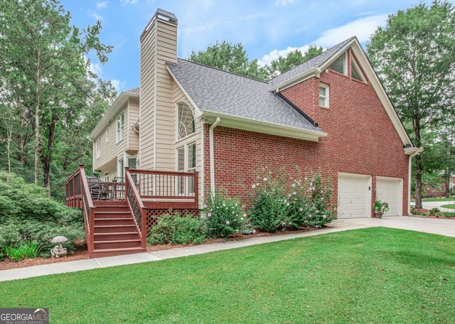 110 Sutton Court, Tyrone, GA 30290