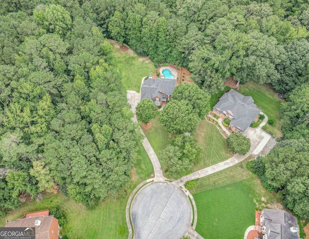 110 Sutton Court, Tyrone, GA 30290