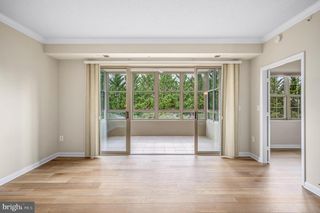 19350 MAGNOLIA GROVE SQ #303, Leesburg, VA 20176