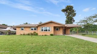 405 Wisconsin Avenue, Lynn Haven, FL 32444