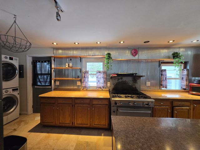 1008 Clifford Street, East Tawas, MI 48730