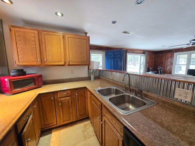 1008 Clifford Street, East Tawas, MI 48730