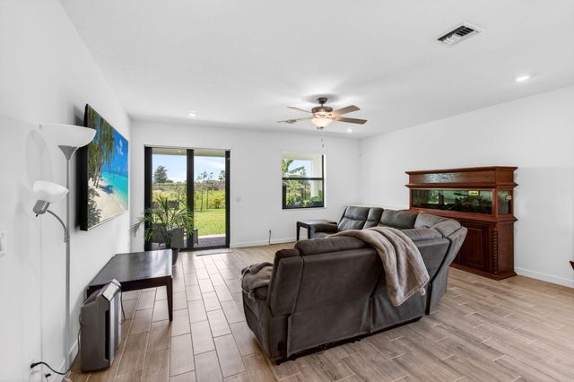 1136 Tangled Orchard Trace, Loxahatchee, FL 33470