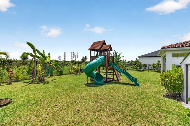 1136 Tangled Orchard Trace, Loxahatchee, FL 33470