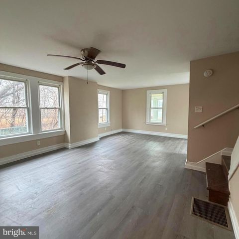 1265 WALTER AVE, Paulsboro, NJ 08066