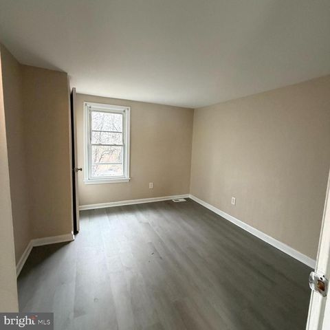 1265 WALTER AVE, Paulsboro, NJ 08066