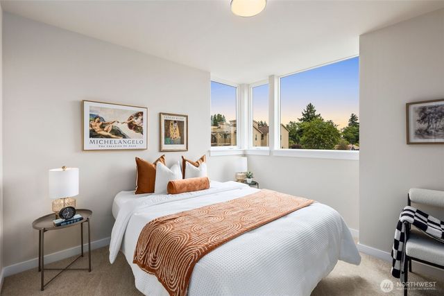 9239 B 16th Avenue SW, Seattle, WA 98106