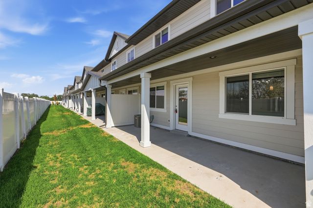 3447 W 3950 S, West Haven, UT 84401