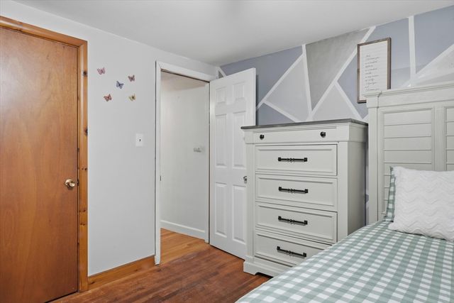 32 Josephine Ave, Methuen, MA 01844