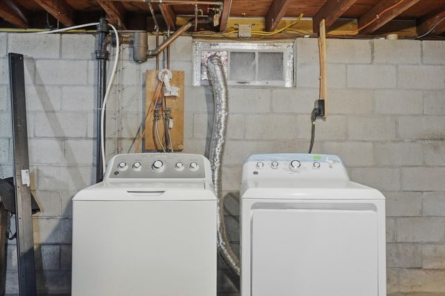 32 Josephine Ave, Methuen, MA 01844