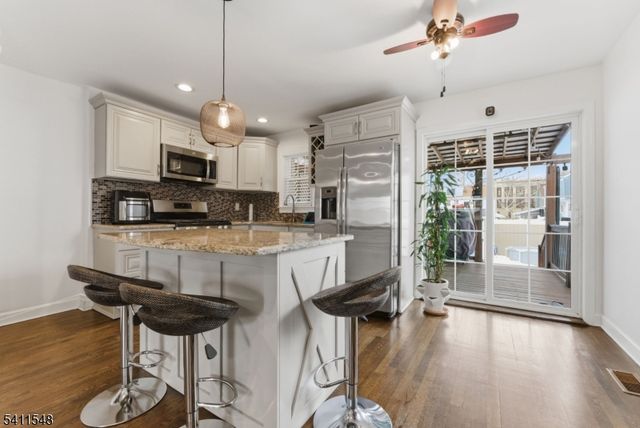 621 Britton St, Elizabeth City, NJ 07202