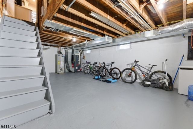 621 Britton St, Elizabeth City, NJ 07202