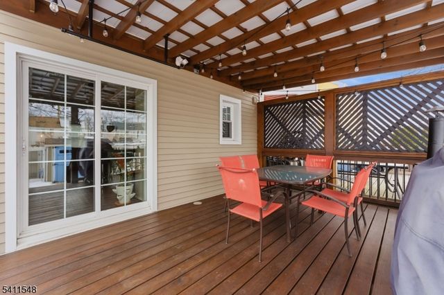 621 Britton St, Elizabeth City, NJ 07202