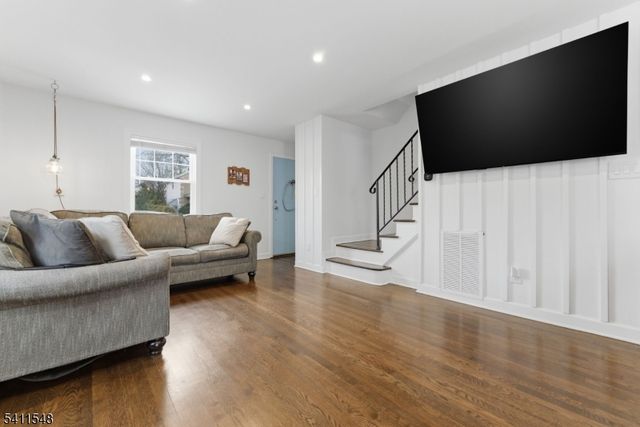 621 Britton St, Elizabeth City, NJ 07202