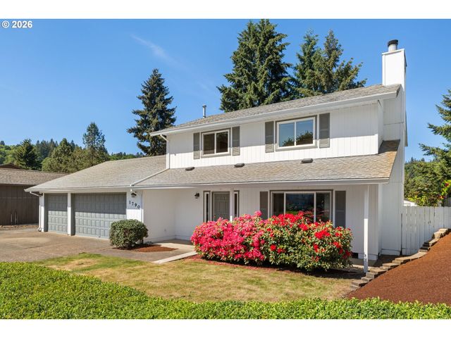 1790 OSTMAN Rd, West Linn, OR 97068