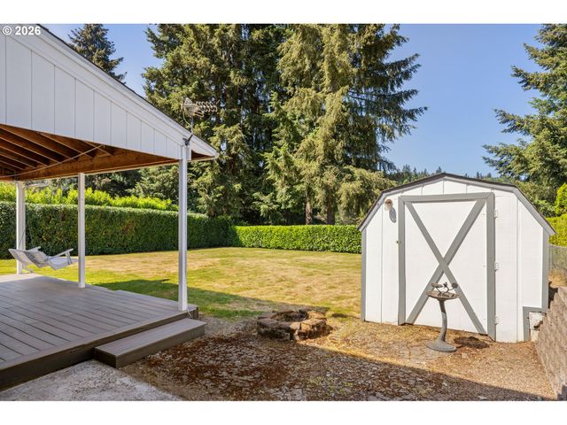 1790 OSTMAN Rd, West Linn, OR 97068