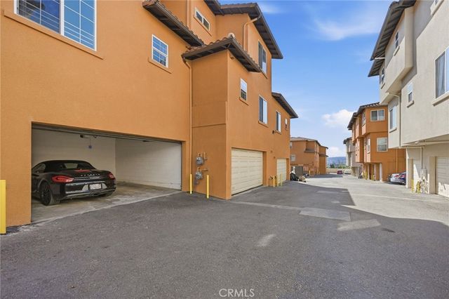 3711 Baldwin Street 1203, Los Angeles, CA 90031