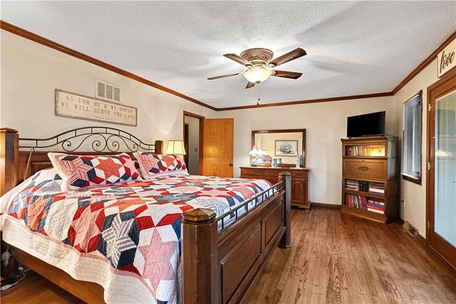 1012 S Wyckford Street, Olathe, KS 66061