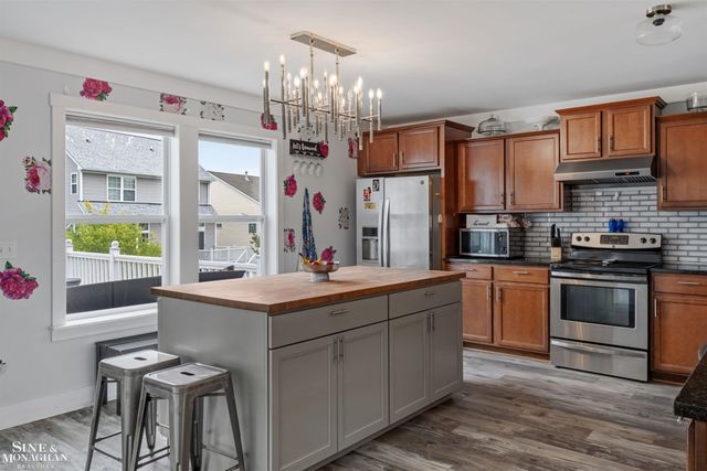 170 Merrimack Drive, Howell, MI 48843