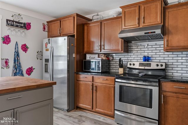 170 Merrimack Drive, Howell, MI 48843