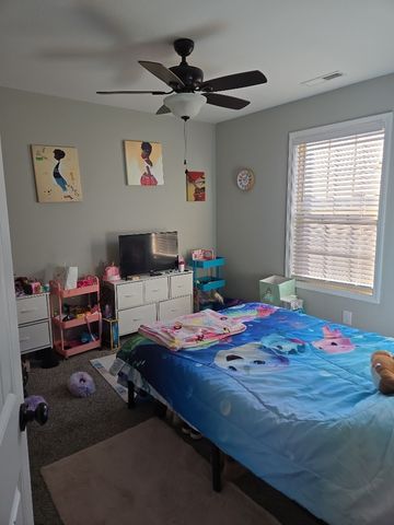 1417 Millet Dr, Clarksville, TN 37040