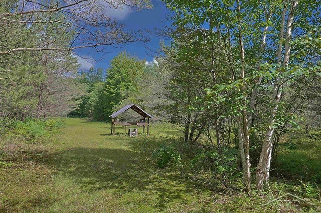 2202 W Huckleberry Road, Sanford, MI 48657