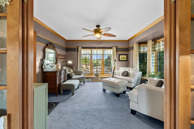1481 Rivers Edge PARKWAY, Oconomowoc, WI 53066
