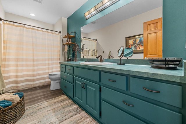 1481 Rivers Edge PARKWAY, Oconomowoc, WI 53066