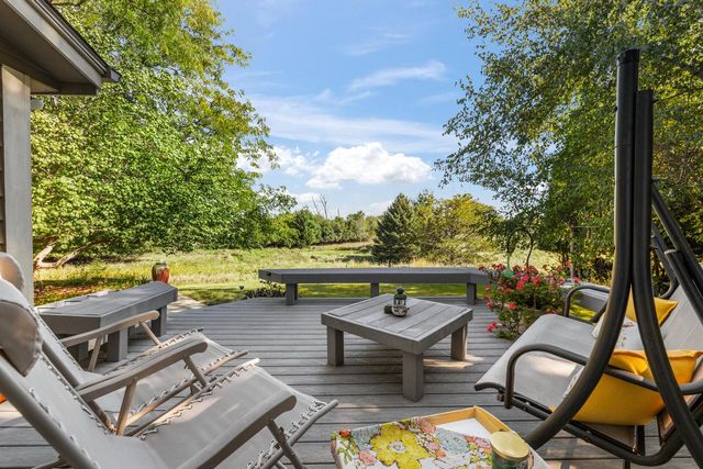 1481 Rivers Edge PARKWAY, Oconomowoc, WI 53066