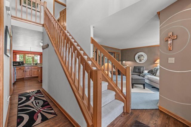 1481 Rivers Edge PARKWAY, Oconomowoc, WI 53066